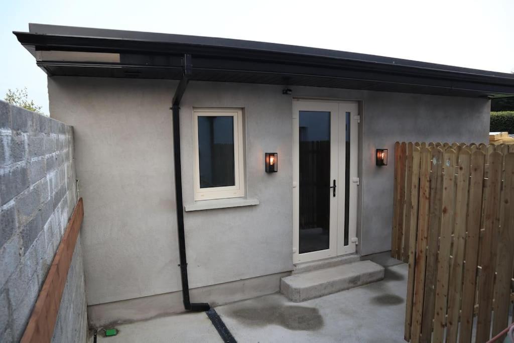 Modern Studio Apartment In Cashel Cashel  Exterior photo